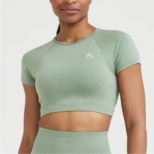 NWT Oner Active Effortless Seamless Short Sleeve Crop Top Sage Size Large